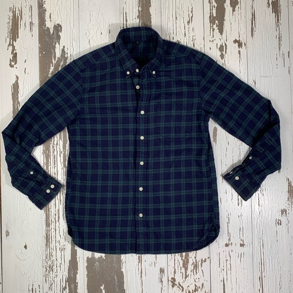 Soft Flannel Button Up Shirt - Picture 4 of 6